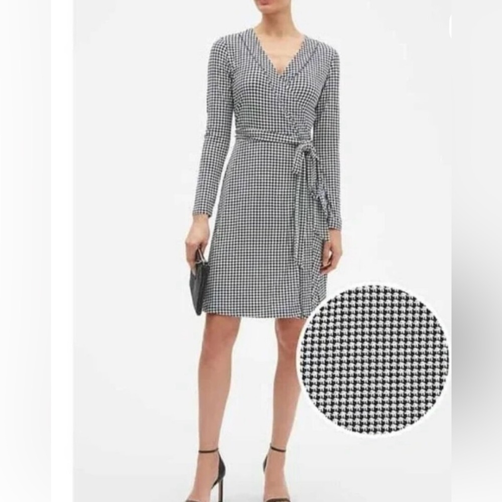 Banana Republic elephant print long sleeve dress